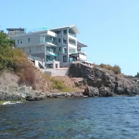 Sea Dream Above The Sea Apartmán *
